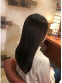 艶やかな質感の美髪ストレートロング【264スタイル】