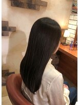 ヘアメイク フレンシア(hair make flencia)&nbsp;艶やかな質感の美髪ストレートロング【264スタイル】