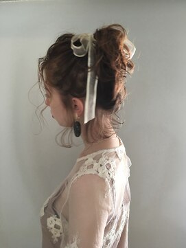 アスター(astar) 【Astar】抜け感アレンジ おだんごヘア