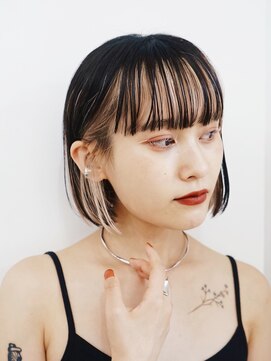 サンク 原宿 表参道(cinq) 前髪インナーカラー フェイスフレーミング ミルクティーベージュ