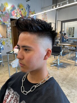 リビング 津田沼(LIVING) センターパート/サイドパート/韓国マッシュ[津田沼駅]