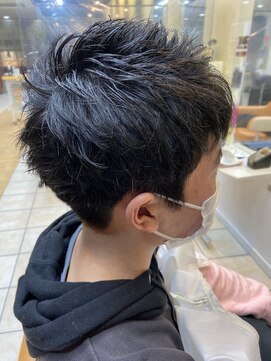 クオリス 上板橋店(QUALIS) 高校生ノーツーブロックショート【簡単セット×スクールカット】