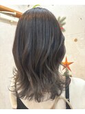 ナチュラルグレージュ 担当Fuku
