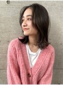 センターパート くびれヘア 艶感 グレージュ 透明感カラー