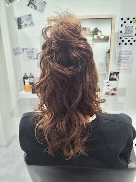 ハコ(HACO) ハーフアップ&ルーズなゆるゆるお団子ヘアセット