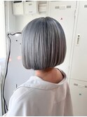 丸型卵形ストレートレイヤーエアリーロング美髪アッシュブラウン