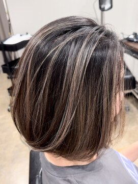 ヤネウラ バレイヤージュ