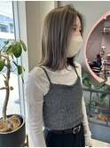olive beige color×イルミナカラー