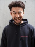 スーツ短髪ツーブロック束感モテる黒髪シークレットパーマ流行