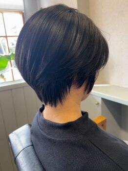 シエル(ciel)の写真/カットでボリュームを出し、立体感を演出！頭皮や髪に優しい薬剤を使用し、自然な仕上がりに♪【高坂】