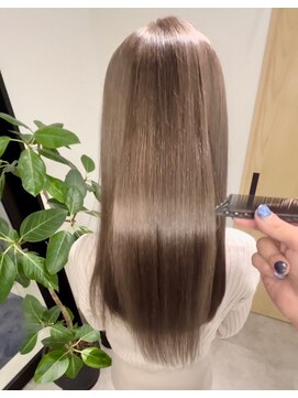 モナルダ(Monarda) 10代20代30代韓国風/髪質改善カラー【岡山】