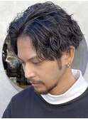 原宿縦落ちツイストスパイラルパーマセンターパートウルフカット