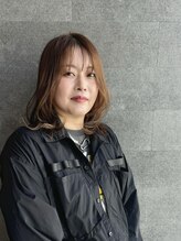 TOP STYLIST 伊藤 あけみ【Instagram @akemi19850327】