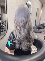 ブランシスヘアー(Bulansis Hair)&nbsp;ハイトーンシルバースタイル