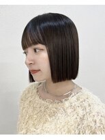 キアラ(Kchiara) 秋に人気の切りっぱなしボブ