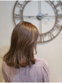 シンプル外ハネヘア