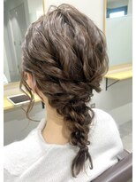 リグ 横浜(Lig.)&nbsp;波巻きウェーブ緩め編み込み編みおろし