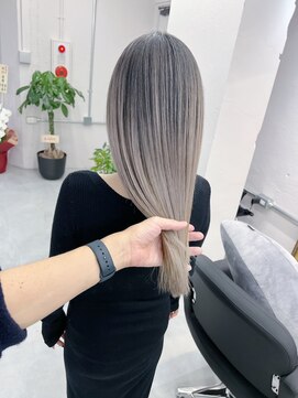 ユニ(Uni.) 大人可愛い20代30代40代小顔