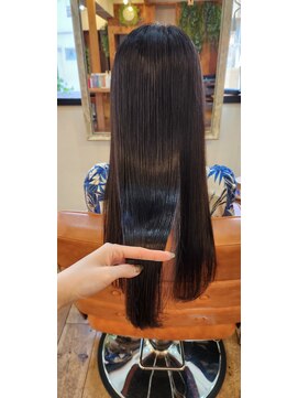 エルムトウキョウ(ELM Tokyo) 毛先まで潤う髪質改善トリートメント☆