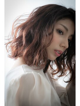 カバーヘア イヴ 戸頭店(COVER HAIR EVE) ミルクティーピンク立体感小顔ウェーブミディアムv戸頭20代30代