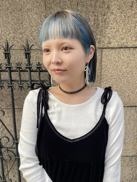 ヘン(hen) 【心斎橋hen】ローライト　デザインカラー　ボブ　ブルー