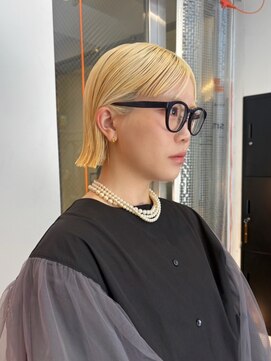 シティ(sity.) 天神　ハイトーンカラー　ブリーチカラー　レイヤーカット