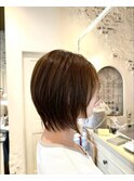 クリームベージュ