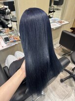 ヘアーサロンデフォーエバーヴィーダ(hairsalon de Forever vida) 艶感ネイビーカラー