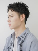 カームス(calms)&nbsp;メンズパーマ　ビジネスパーマ　ツーブロック　刈り上げショート