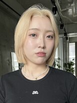 スリバー(sliver) ブリーチハイライト髪質改善ダブルカラーレイヤーカット