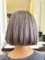 レーブ バイ ファースト 岩切店(reve by first)&nbsp;白髪ぼかしハイライト×ボブ