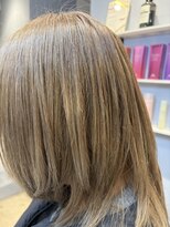 ベルベットヘア 千早店(Velvet hair)&nbsp;ブリーチ×ミルクティーベージュ