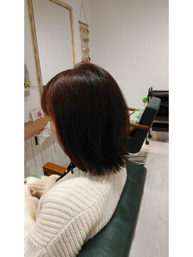 ヘアーリゾート モアナ(hair Resort moana) ☆お手軽外はねボブ☆
