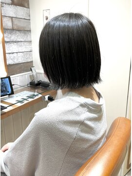 ネオリーブ クタ 町田店(Neolive kuta) 【Ｎｅｏｌｉｖｅｋｕｔａ町田店】切りっぱなしボブ