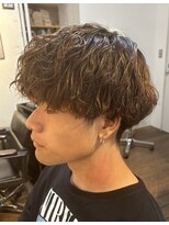 リスタ アンド リアン バイ リスタ(rista & RIAN by rista) メンズパーマ /波巻きパーマ/スパイラルパーマ