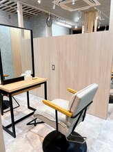 全席半個室空間☆人目を気にせずリラックスできます♪