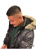 スキンフェードパンチ濡れパン短髪ベリーショートワイルドメンズ