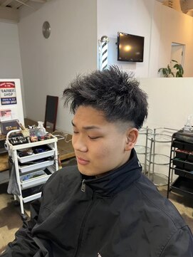 ヘアクリエイトブラス メンズ(Hair Create BRAS Men's) スキンフェード