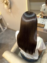 ティア(Tiia)&nbsp;プラチナムストレート