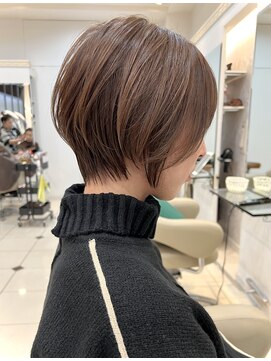 アテバイルイス 喜連瓜破(ATE by luis) 【神田】似合わせショートヘア☆