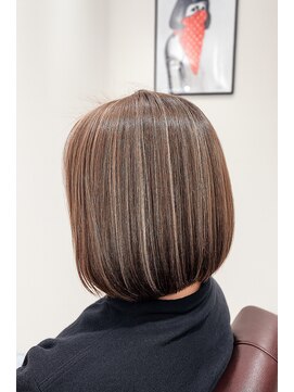 ヘアアンドメイク アクシス(AXIS) ボブハイライト