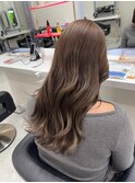 くすみオリーブベージュ