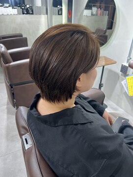 アカヒゲ 新札幌店(AKAHIGE) コンパクトショート