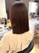 カミラボ(KAMI LABO)&nbsp;髪質改善ストレート ナチュラルブラウン 切りっぱなしボブ 艶髪