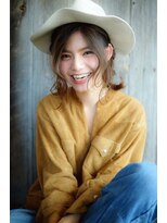 ラべリー 池袋(LOVELEY)&nbsp;アッシュベージュ　ブリーチ　【池袋】