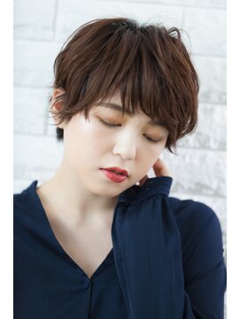 リル 8F 銀座(Rire) 【Rire-リル銀座-】くせ毛風ショート