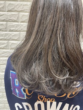 ヘアーリゾート ラウレア(Hair Resort LAULEA) シルバーベージュ