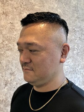 ヘアサロン シュウ 【戸田公園5分/メンズバーバー】スキンフェード濡れパン