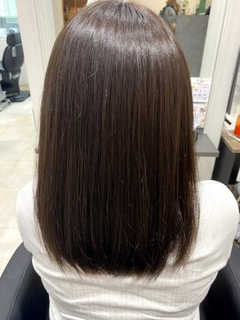 イーエムエー アールビアンカ 名駅店(e.m.a×Ar be.anca) 美髪・髪質改善