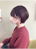 春の大人のショートボブ